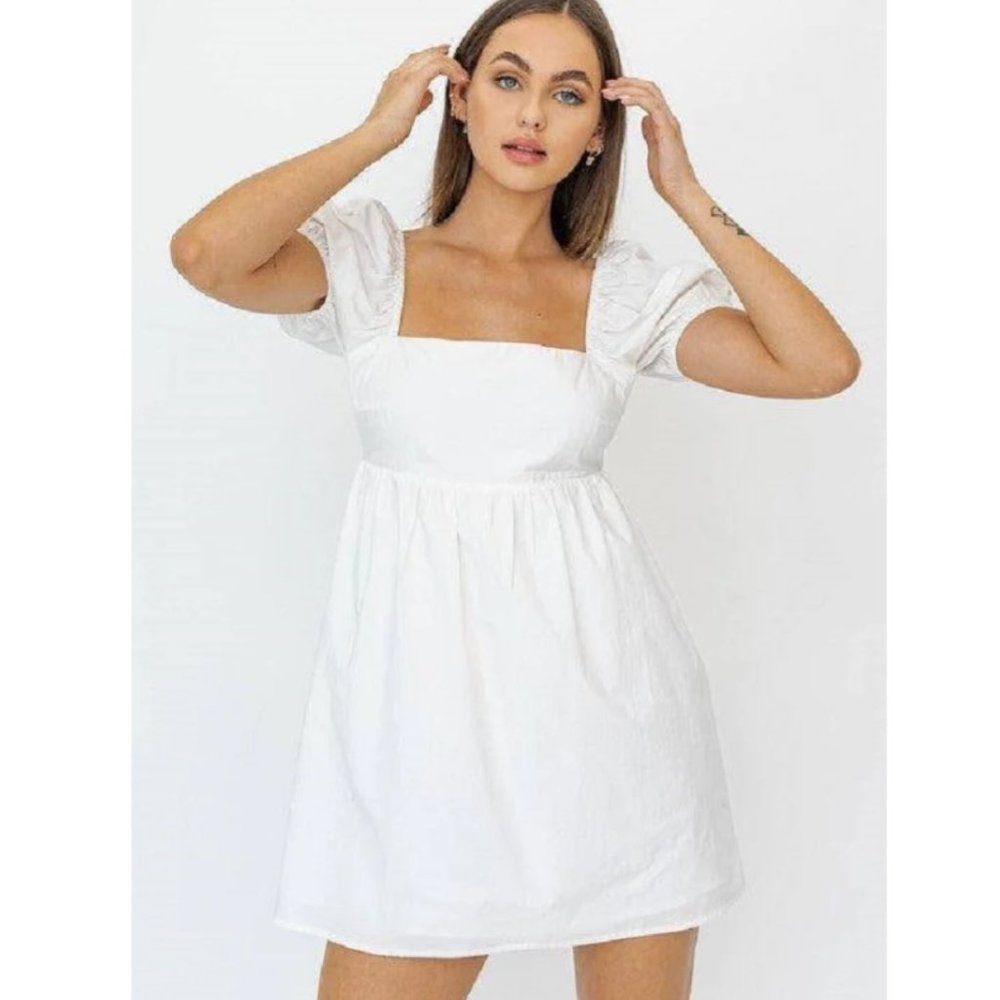 NWT LE LIS WOMEN'S ELLIE TIE BACK DRESS WHITE SIZE L Puff Sleeves Cotton